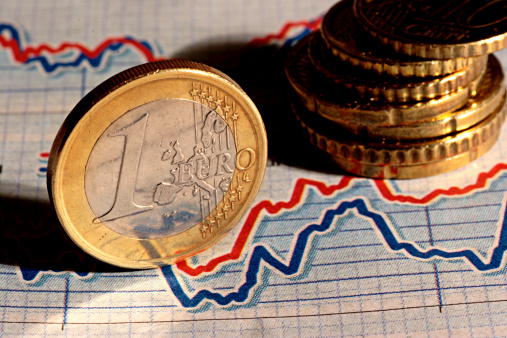 Slovenija prvič po osamosvojitvi s presežkom v javnih financah #video