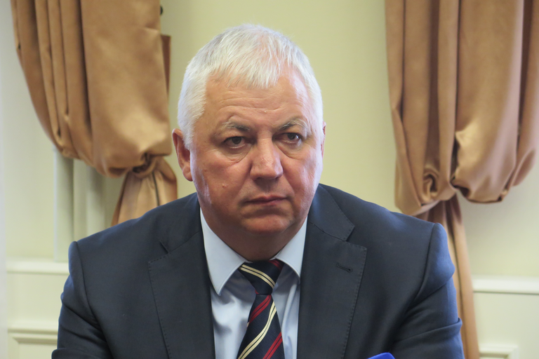 Bo država reševala Mladinsko knjigo – in njeno upravo?