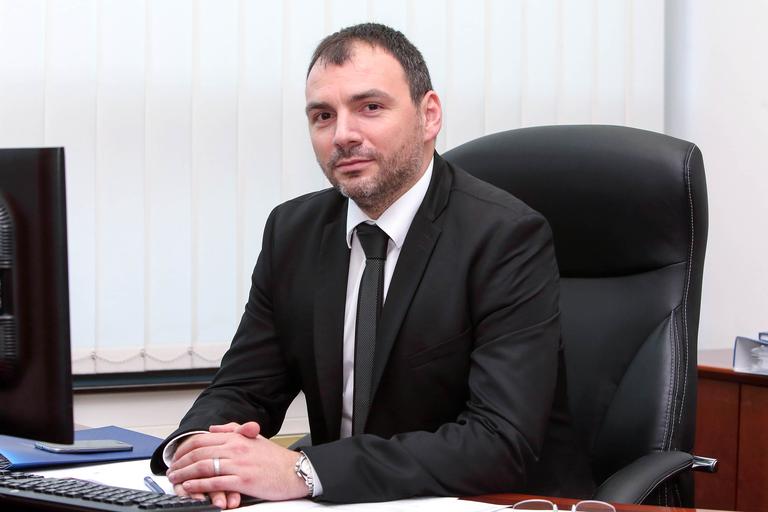 Andrej Prebil odhaja iz DUTB