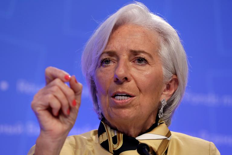 ECB v 750-milijardni program odkupovanja obveznic
