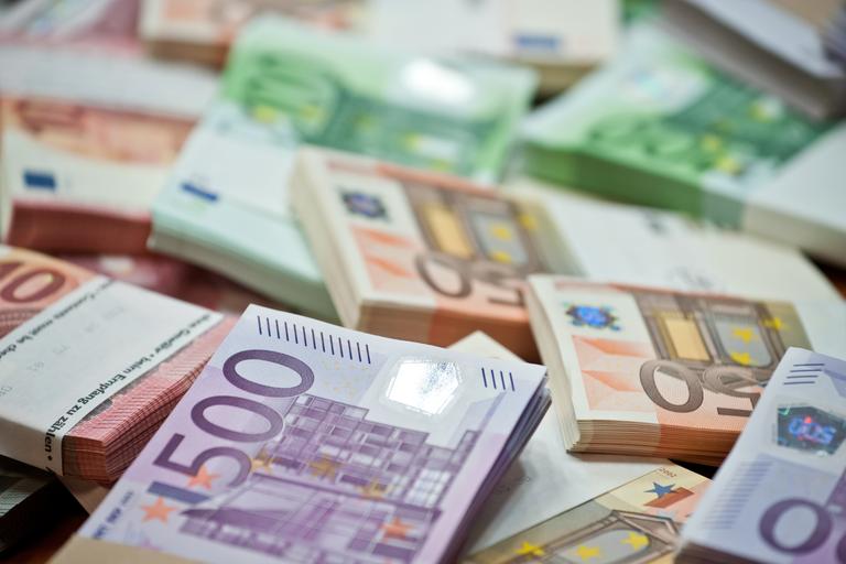 Oprostitev plačila prispevkov državo stala že več kot 90 milijonov evrov