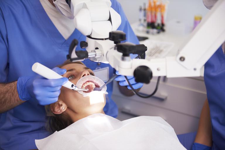 V 2021 bodo najbolj iskani zobozdravniki, psihologi, inženirji strojništva, frizerji, fizioterapevti …