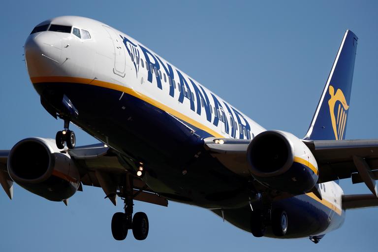 Ryanair zapira bazo na Dunaju