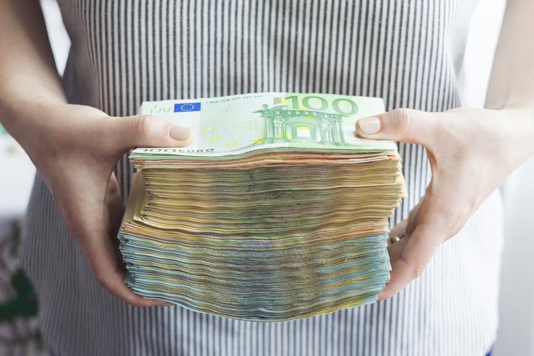 V dveh mesecih za več kot pol milijarde evrov škode