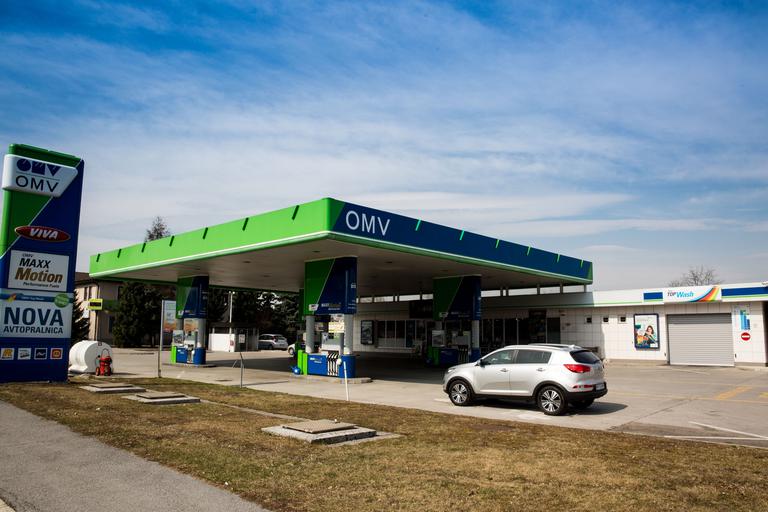Drugi največji lastnik bencinskih servisov zapušča Slovenijo