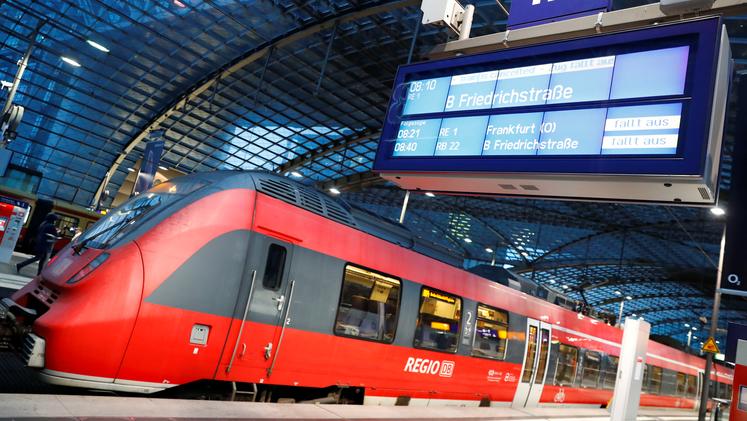 Deutsche Bahn zaradi stavke strojevodij odpovedal 75 odstotkov povezav