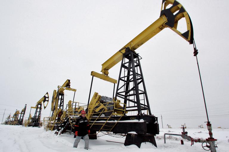 Cene nafte občutno navzdol