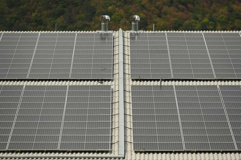 Eko sklad z novimi spodbudami za sončne elektrarne