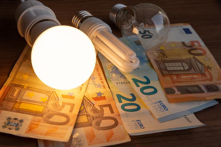 Vloga za pomoč zaradi visokih povišanj cen energentov v 2023