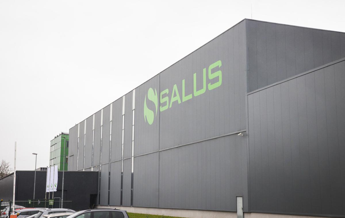 Salus kupil družbo Farmedica