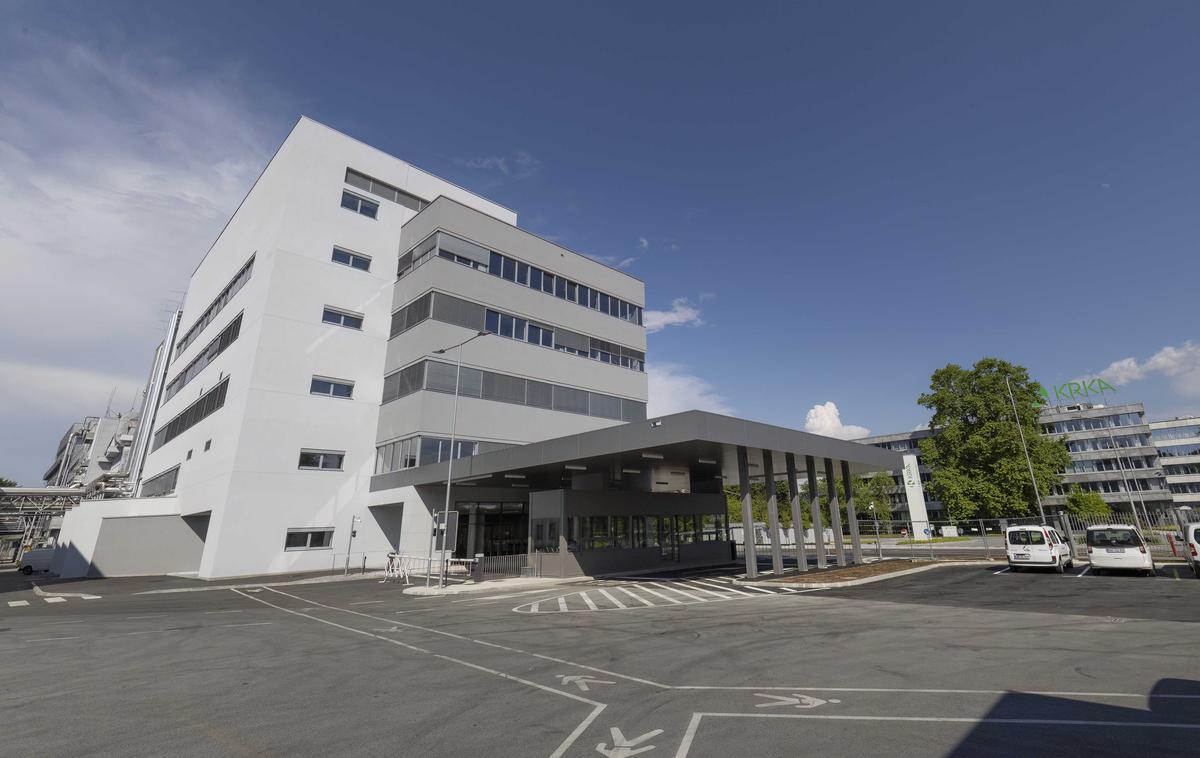 Novomeški farmacevt odprl 16 milijonov evrov vreden objekt