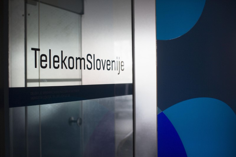 Analiza politične matematike pri prodaji Telekoma Slovenije