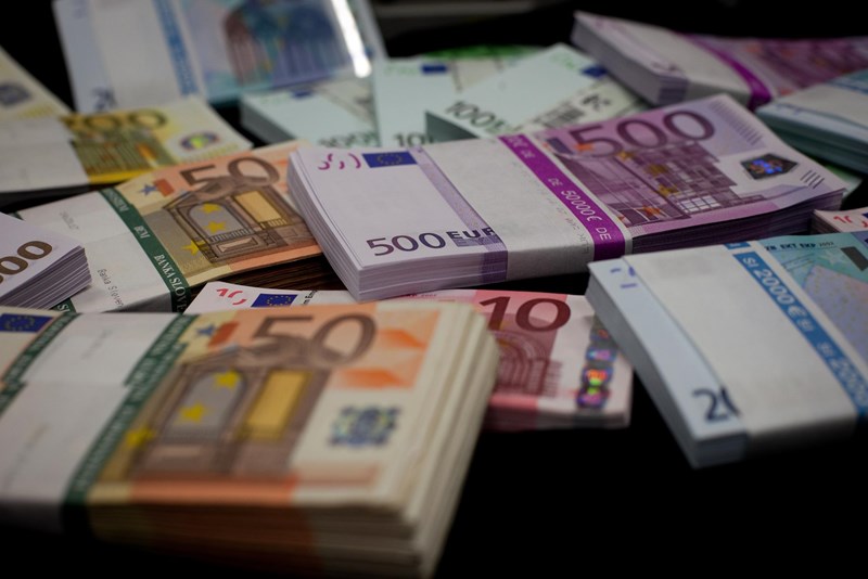 Avstrijska davčna reforma bo januarja zvišala neto plače, Mramorjeva nam jih ne bo