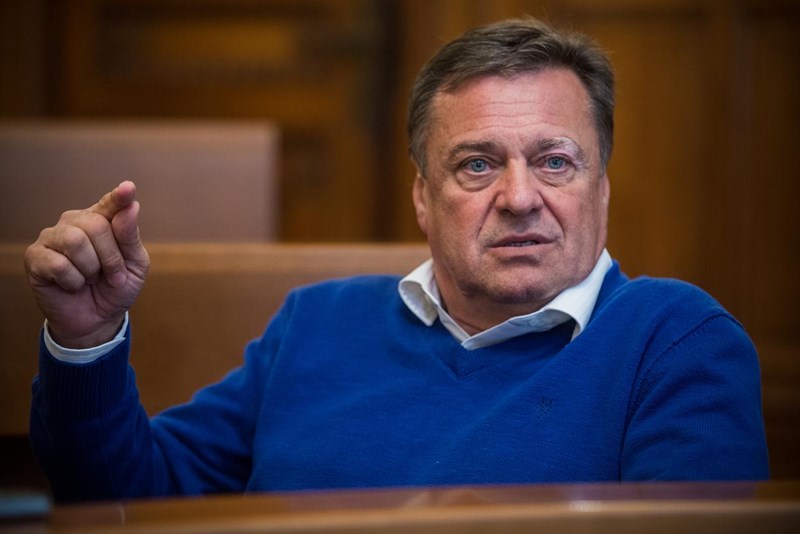 Janković se bori za Miškovićevih 250 milijonov evrov