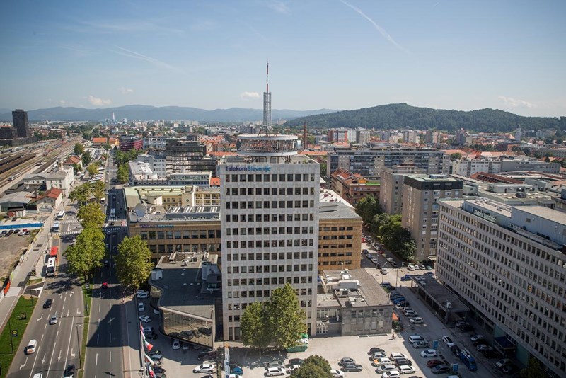 Skupina Telekom lani z 68,1 milijona evrov čistega dobička
