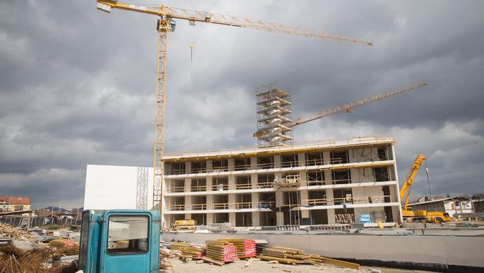Pomlad se prebuja in v Ljubljani brnijo gradbeni stroji