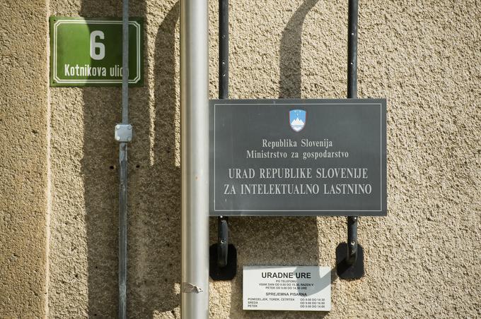 Prosta delovna mesta: Urad za intelektualno lastnino, Letalske.si, Gorenje, Občina Izola