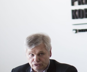 Štefanec namesto korupcije preganja duha Gorana Klemenčiča