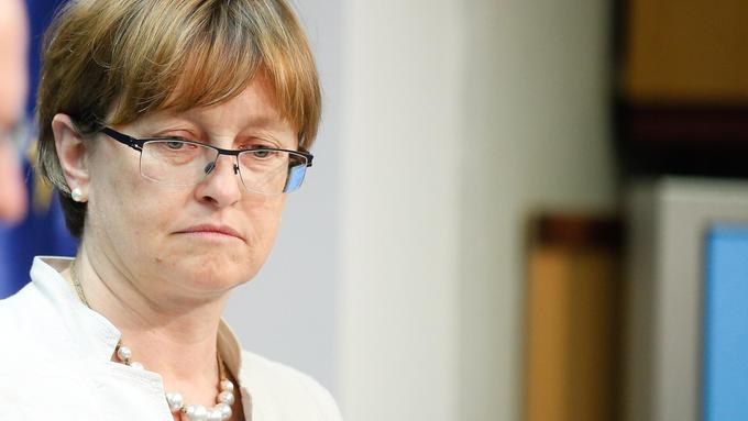 Ozadje grožnje z odstopom: finančna ministrica, ki ne razume boja proti hrvaškim bankam