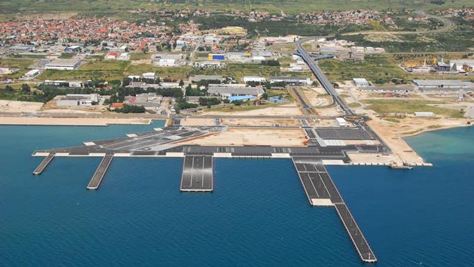 Slovenskim organom pregona pred nosom odpeljali Luko Zadar