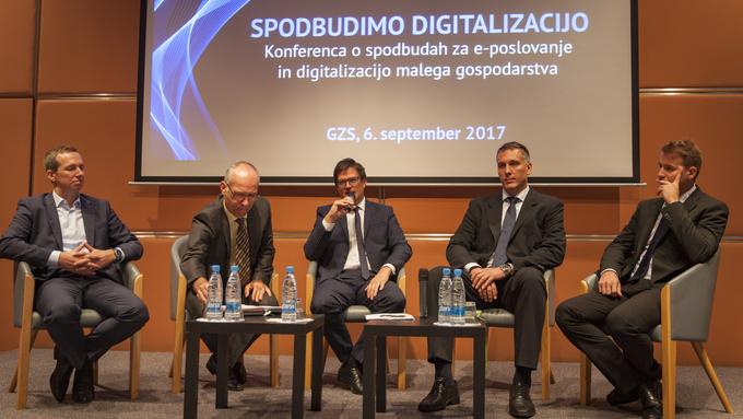 Kako digitalizirana so slovenska mala podjetja