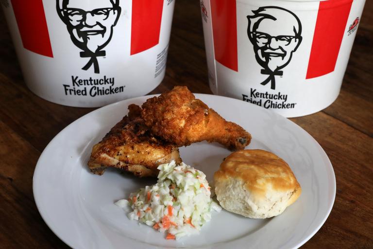 Nova potrditev, da v Slovenijo prihaja KFC